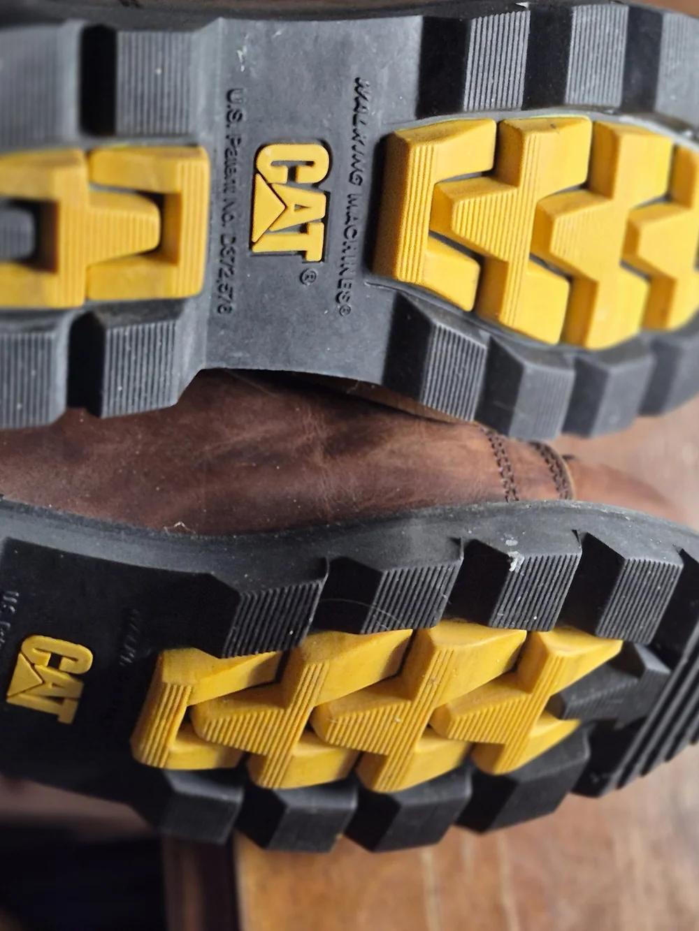 Caterpillar Walking Machine Brown Leather Lace-Up Work Boots with Yellow Logo